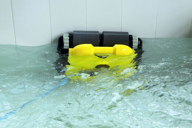 超级海豚全自动吸污机用户使用体验